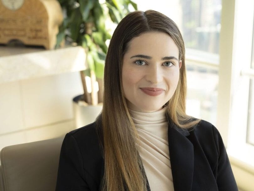 Media item displaying: Samantha Shaps